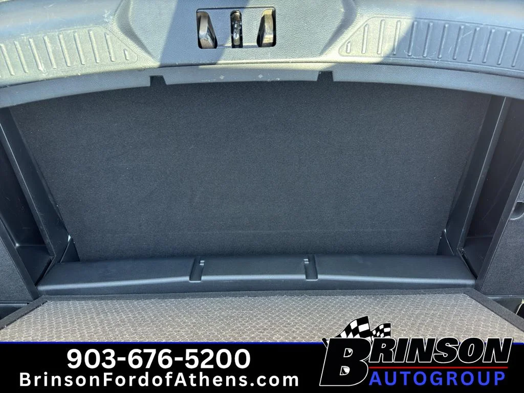Used 2023 Star White Metallic Tri-Coat Ford XLT image 14