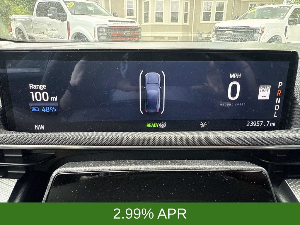 Used 2023 Black Ford Select image 32