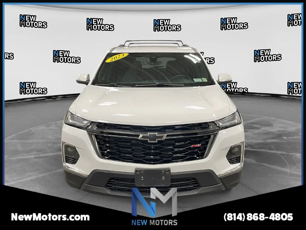 Used 2023 Summit White Chevrolet RS image 8
