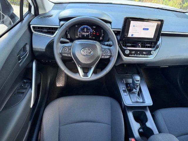 Certified Used 2026 PLATINUM WHITE PEARL MC. Toyota LE image 54