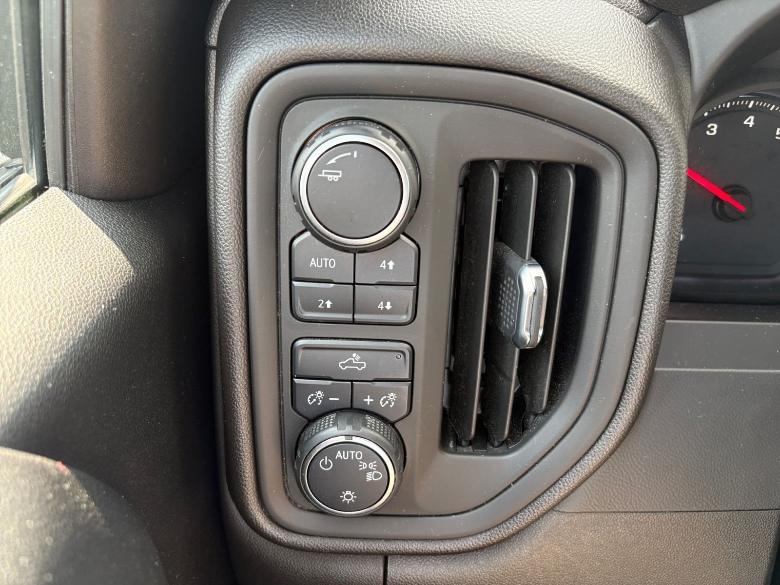 Used 2021 White Chevrolet Custom Trail Boss image 23