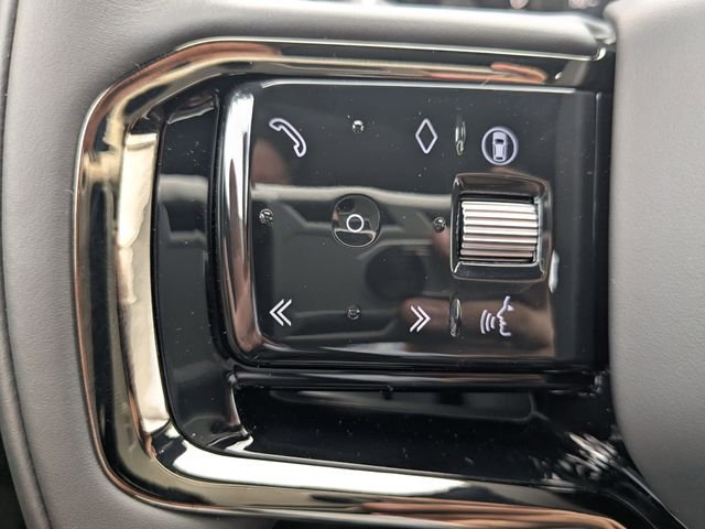 New 2026 Batumi Gold Land Rover Dynamic SE image 25
