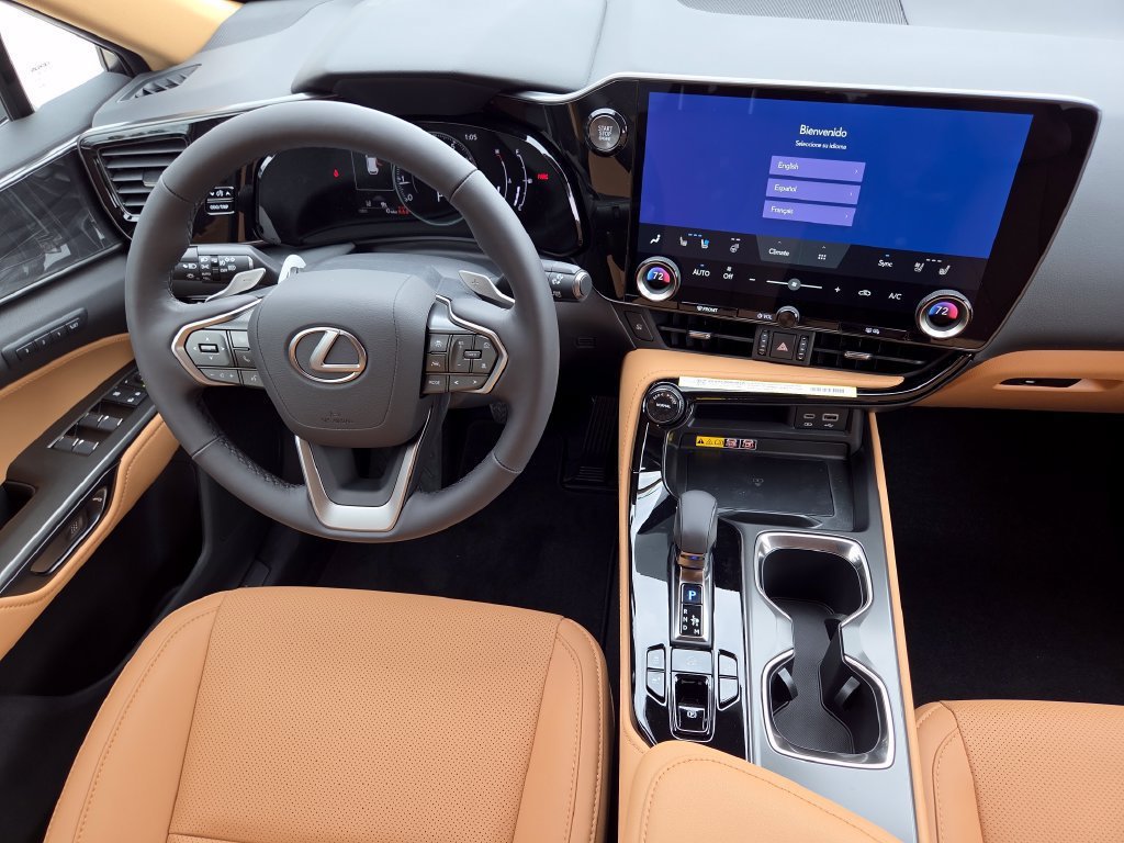 New 2026 Nori Green Pearl Lexus PREMIUM image 32