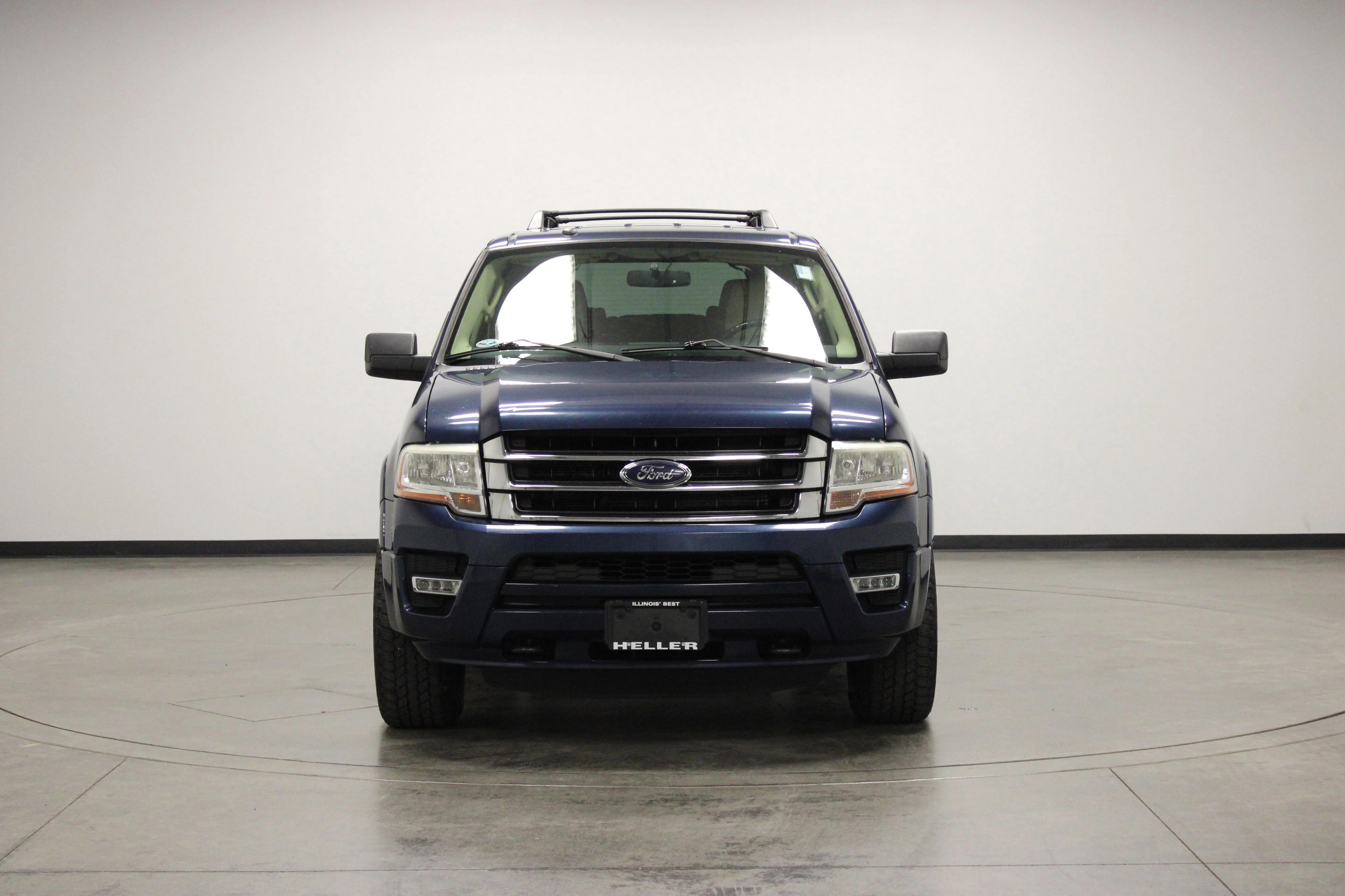 Used 2017 Blue Ford XLT image 3