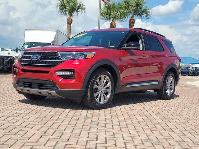 Used 2024 Red Ford XLT image 34