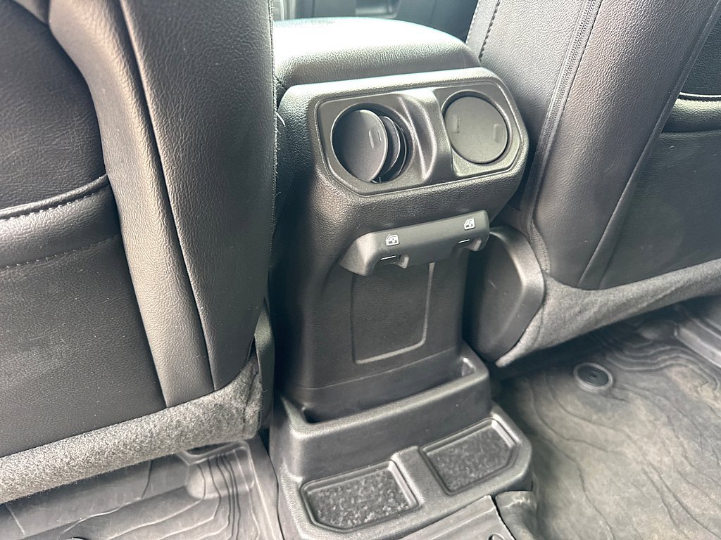 Used 2020 Ocean Blue Metallic Clearcoat Jeep Freedom image 11