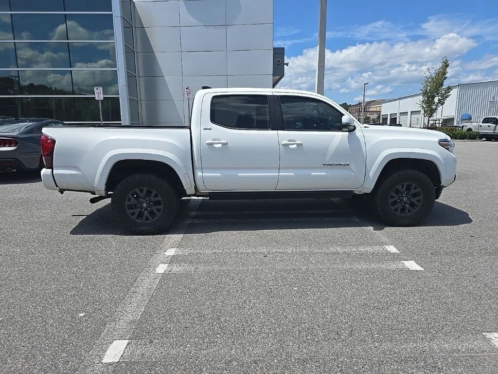 Used 2023 White Toyota SR5 image 4