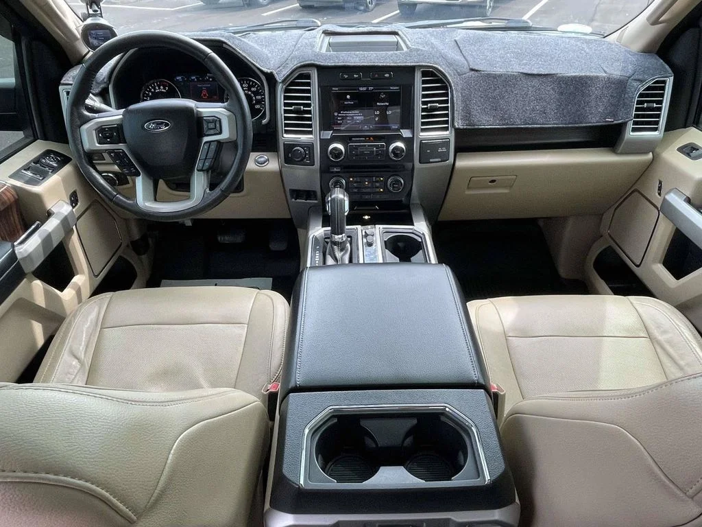Used 2015 Black Ford Lariat image 11