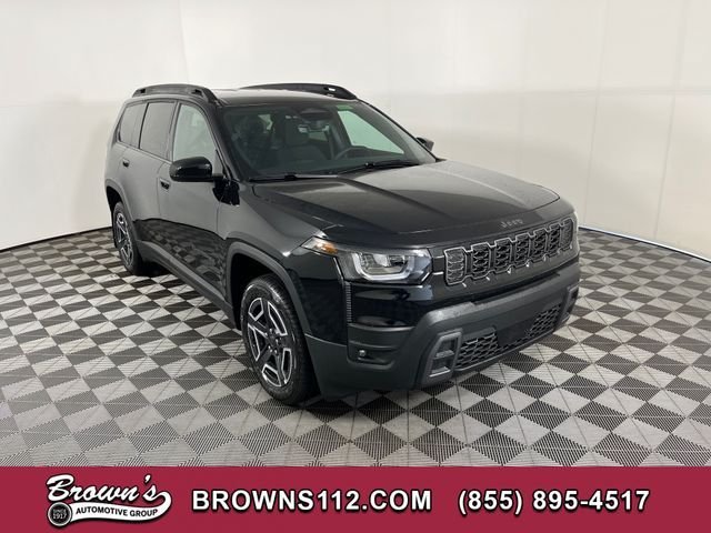 New 2026 Diamond Black Crystal Pearl-Coat Exterior Paint Jeep Laredo image 1