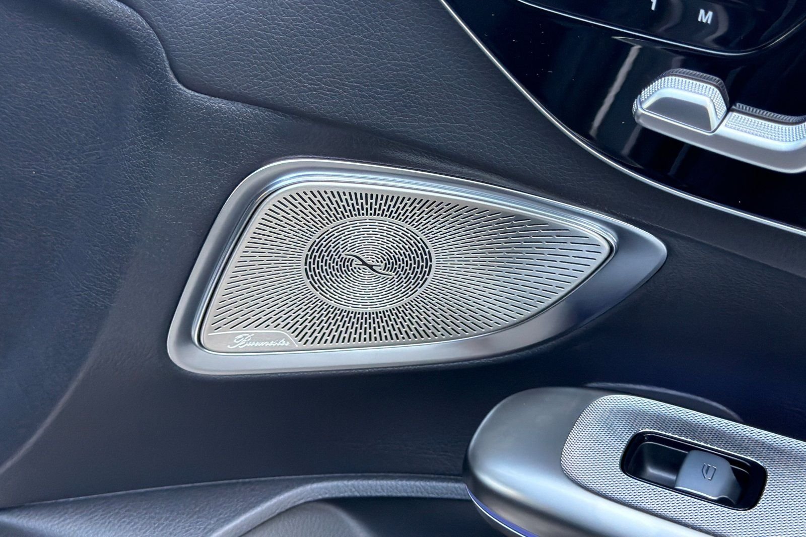 New 2026 Obsidian Black Metallic Mercedes-Benz CLE 450 image 5