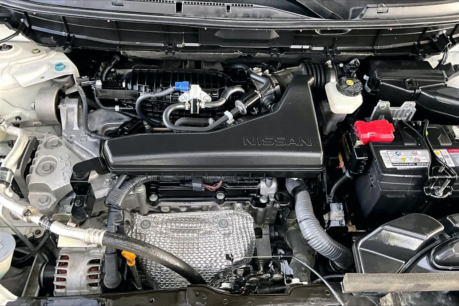 Certified Used 2020 Pearl White Tricoat Nissan SV image 32