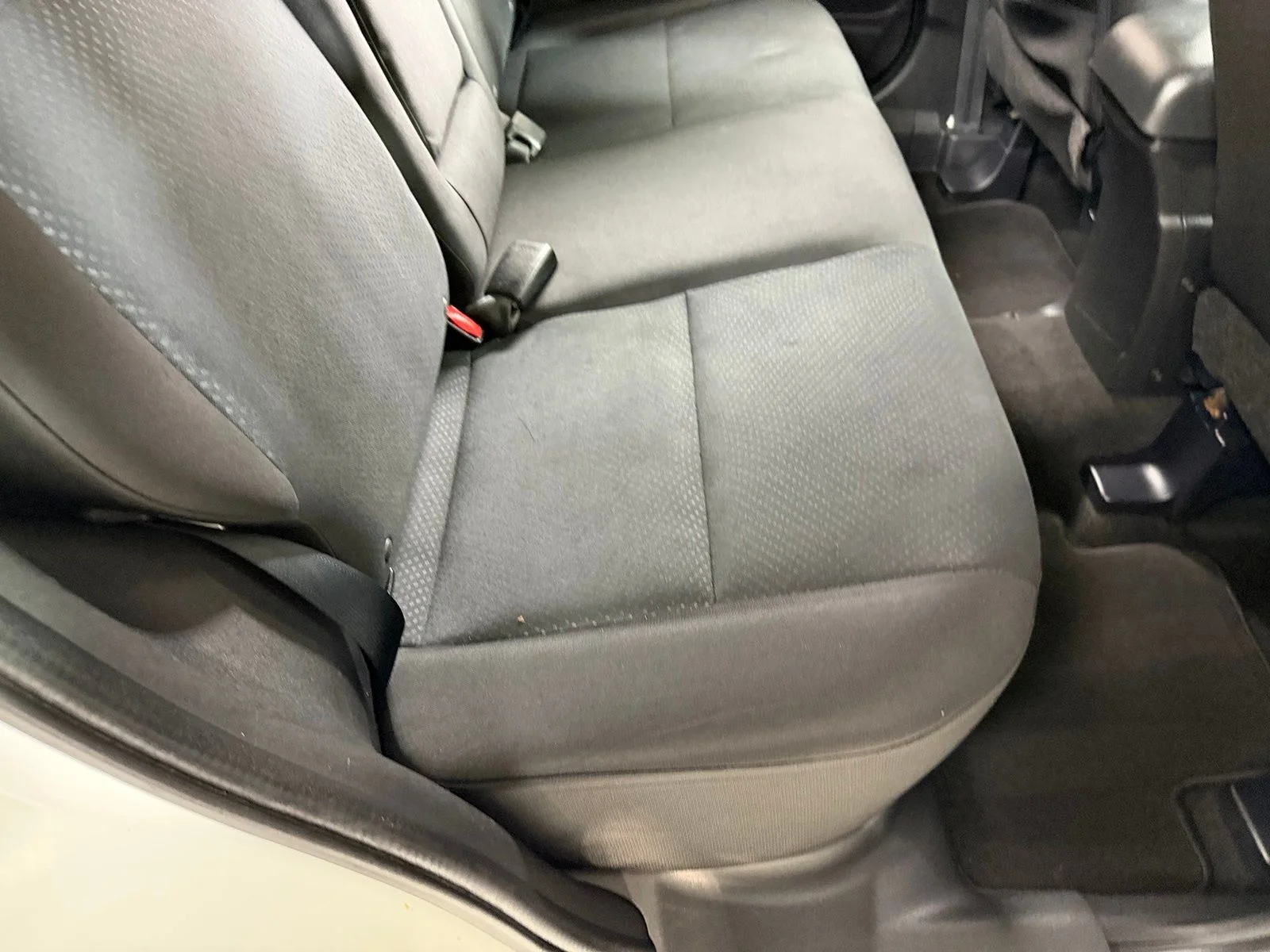 Used 2015  Mitsubishi ES image 41