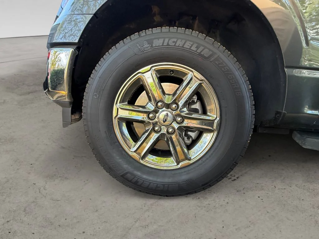Certified Used 2025 Gray Ford XLT image 12