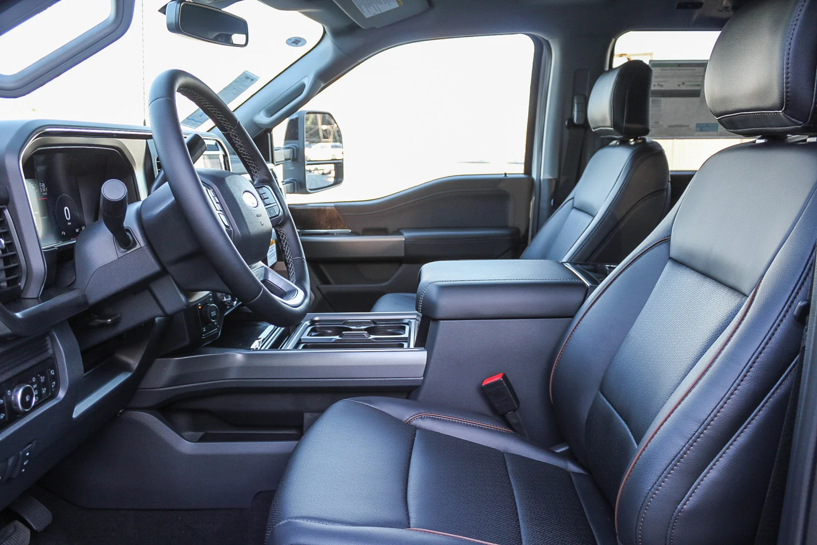 New 2026 Star White Metallic Tri-Coat Ford F-350® Lariat® image 20