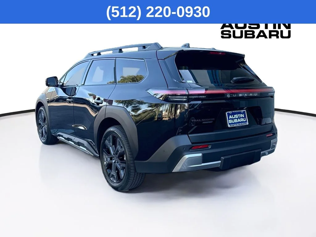 New 2026 CRYSTAL BLACK SILICA Subaru Limited image 6