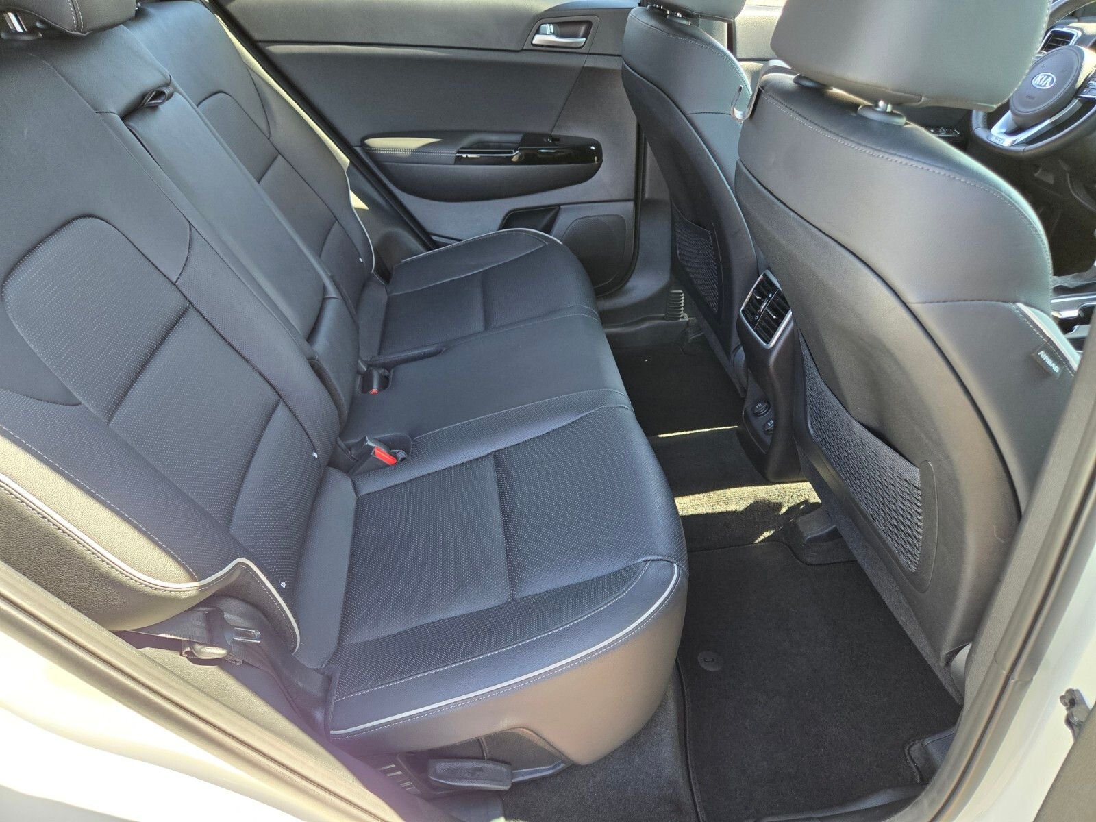 Used 2022 White Kia SX image 15