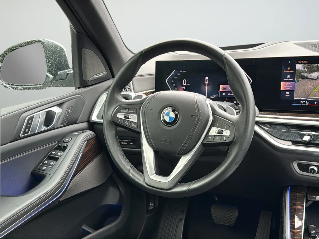 Used 2026 White BMW xDrive40i image 36