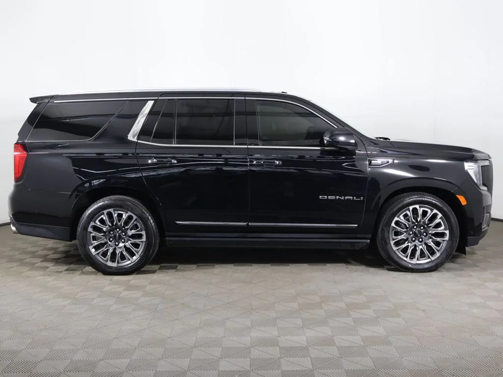 Used 2024 Onyx Black GMC Denali Ultimate image 24