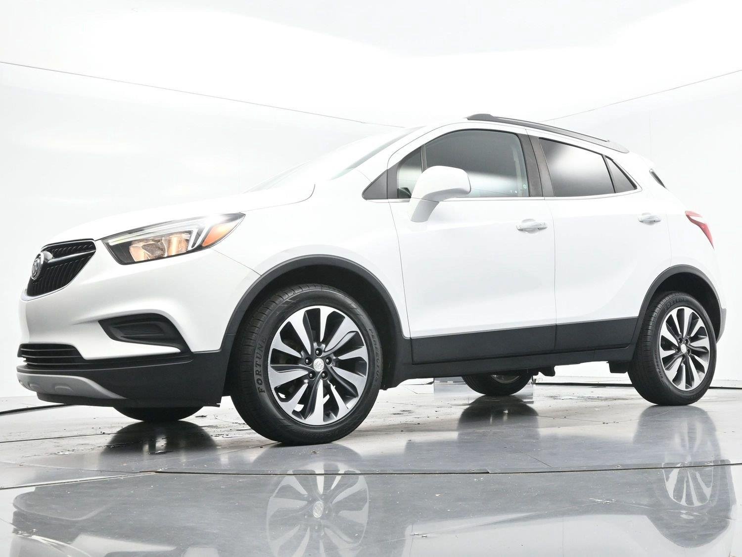 Used 2021 Summit White Buick Preferred image 42