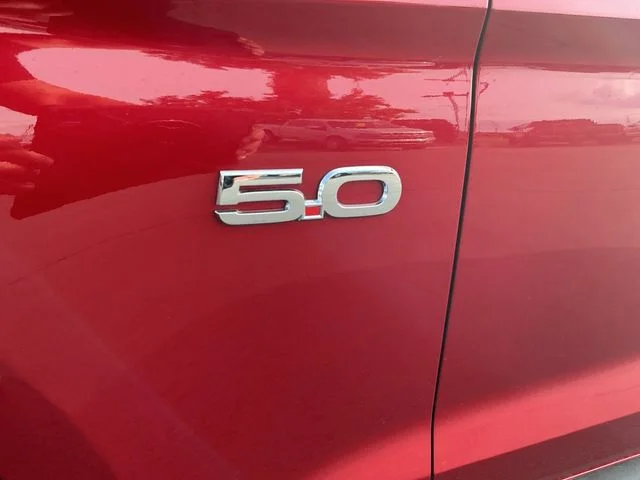 Used 2020 Red Ford GT image 23