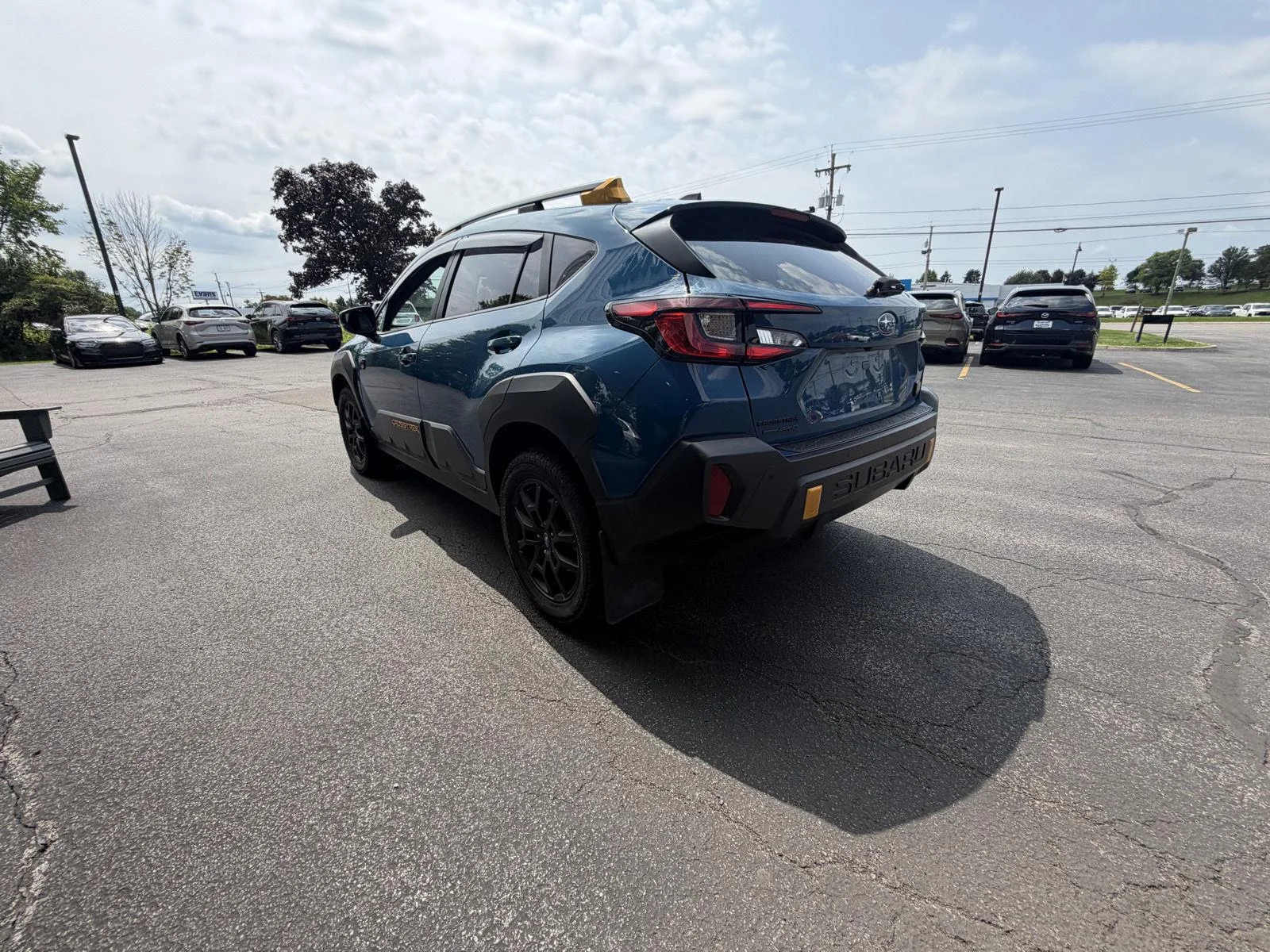 Used 2025 Geyser Blue Pearl Subaru Wilderness image 6