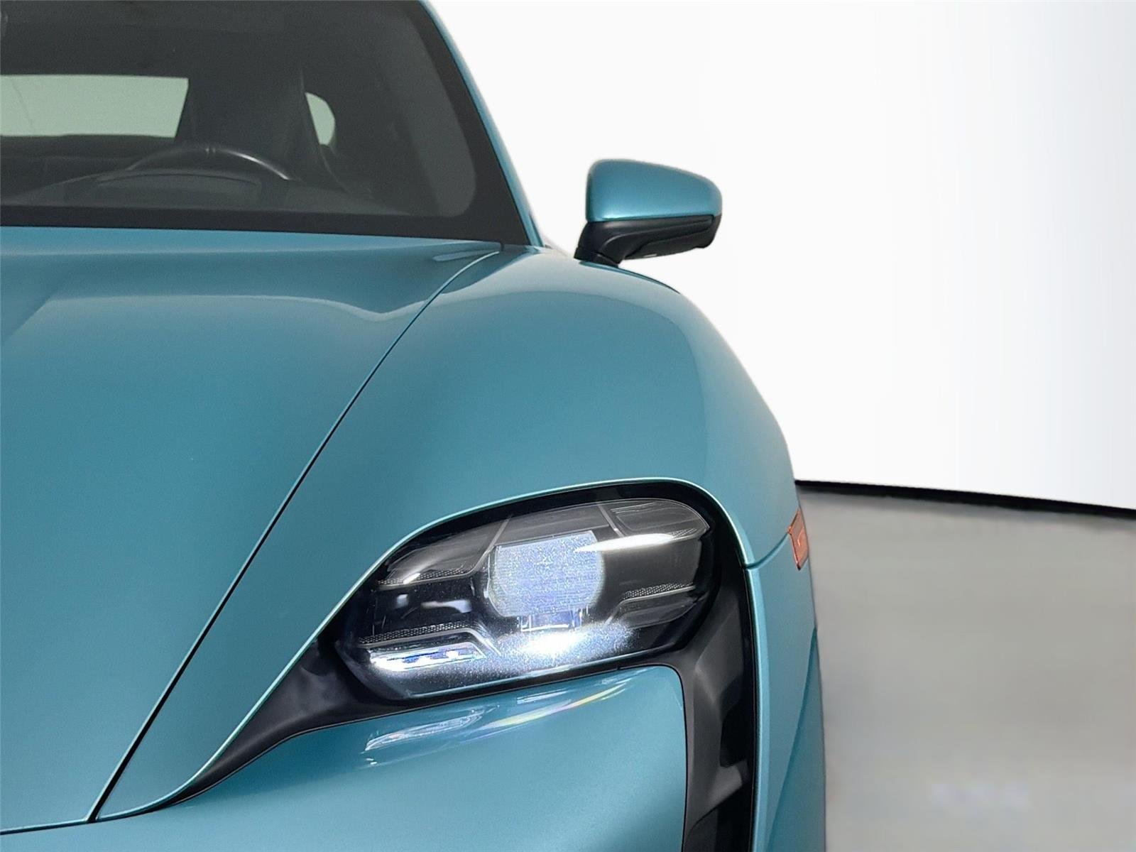 Certified Used 2024 Paint to Sample Porsche 4S image 15