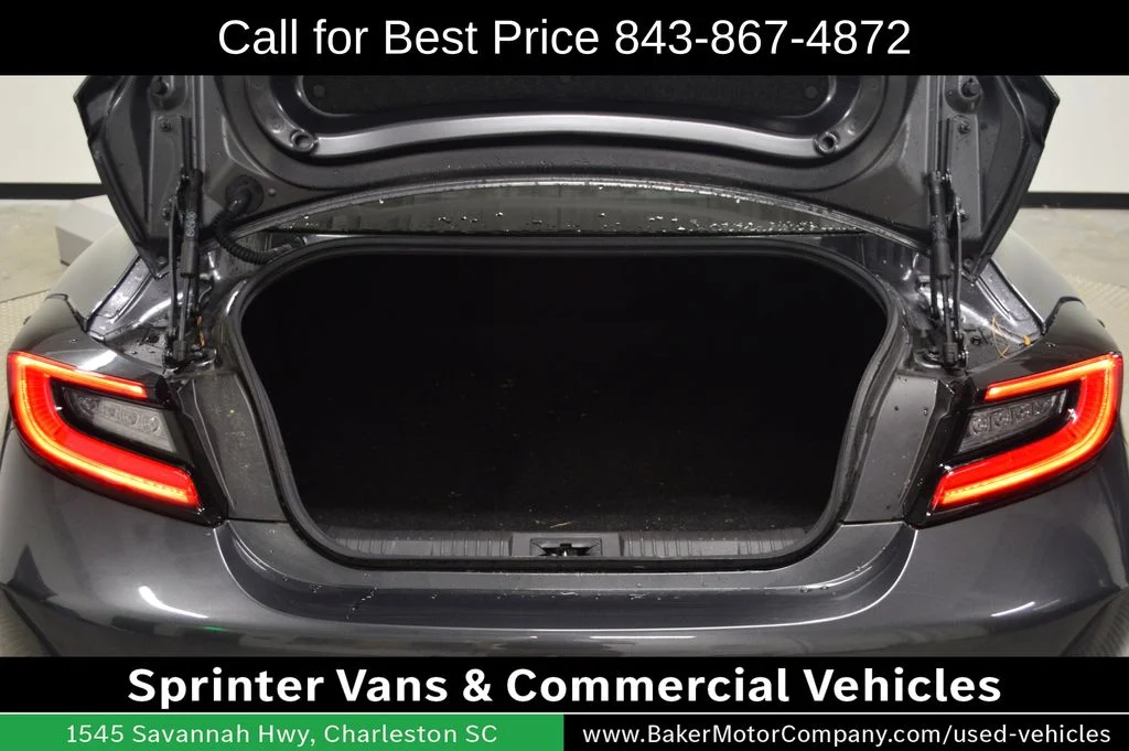 Used 2023 Pavement Toyota Premium image 32
