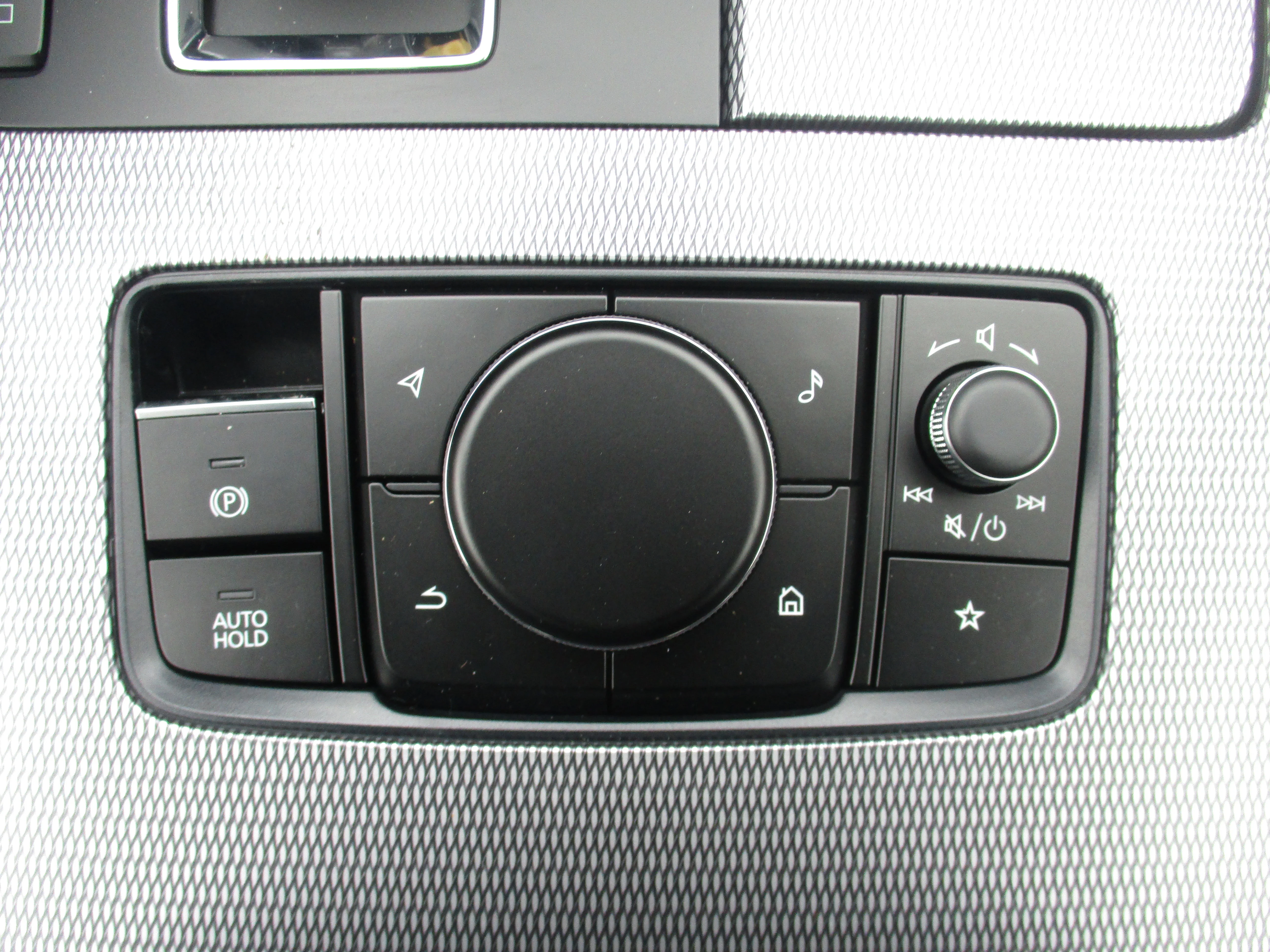 2026 Mazda CX-70 Premium Package - Photo 16