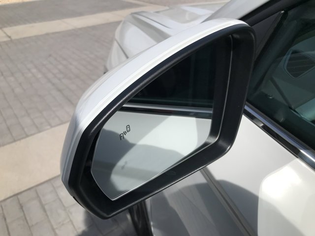 2026 Volkswagen Taos SEL - Photo 12