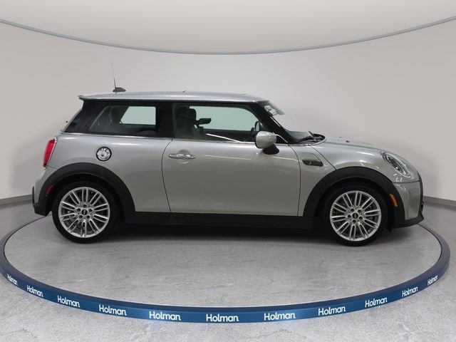 Certified Used 2024 Silver MINI Signature image 4