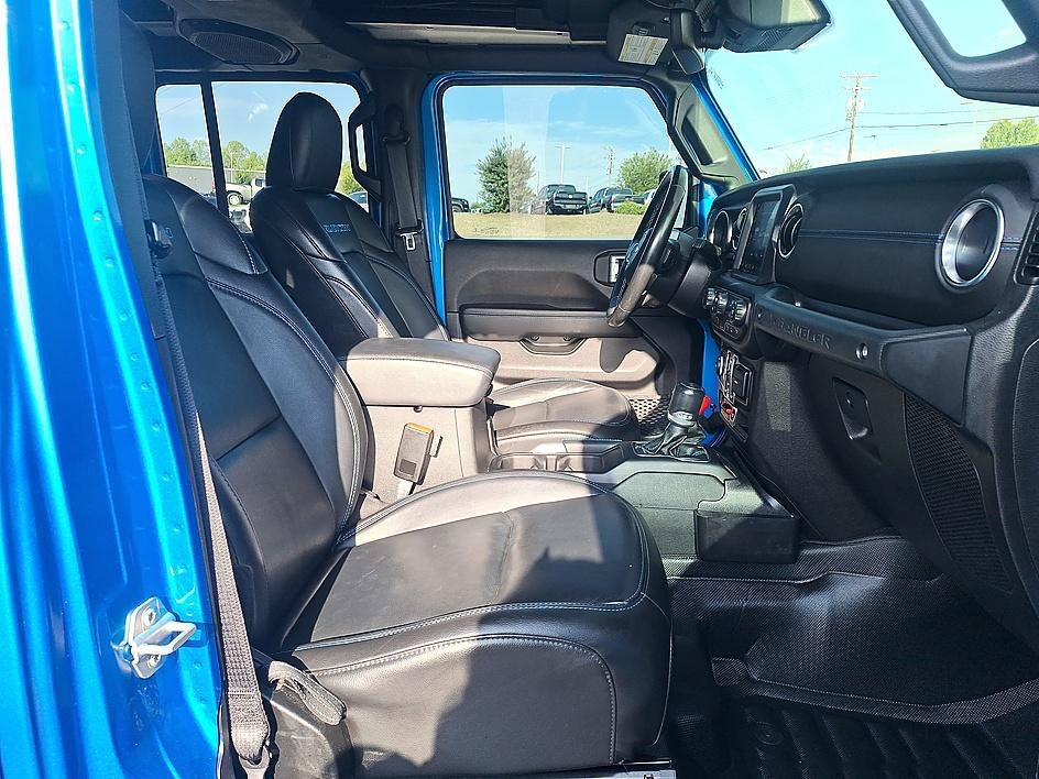 Used 2021 Hydro Blue Pearlcoat Jeep Unlimited Rubicon image 21