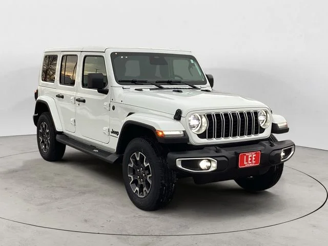 New 2026 Bright White Clearcoat Jeep 4-DOOR SAHARA image 8