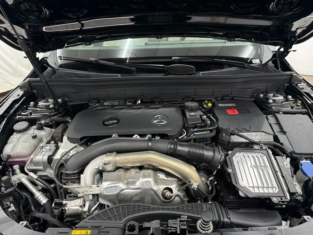 New 2026 Black Mercedes-Benz GLB 250 image 30
