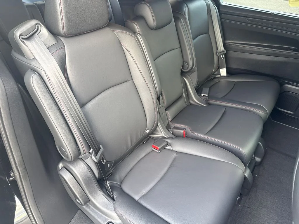Used 2025 Crystal Black Pearl Honda Sport-L image 35