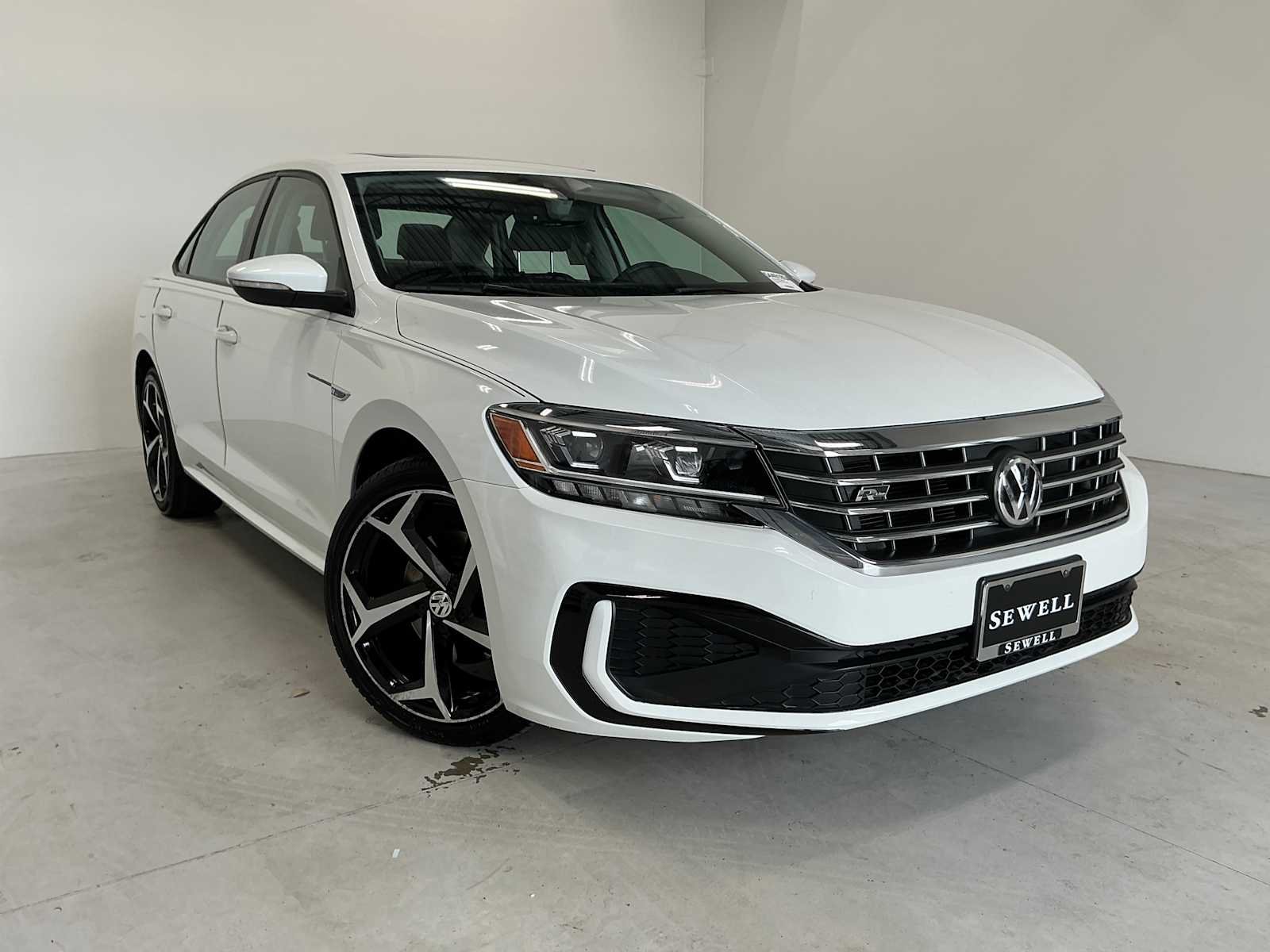 Used 2020 Pure White Volkswagen 2.0T R-Line image 3