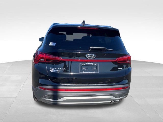 Used 2023 Black Hyundai SE image 4