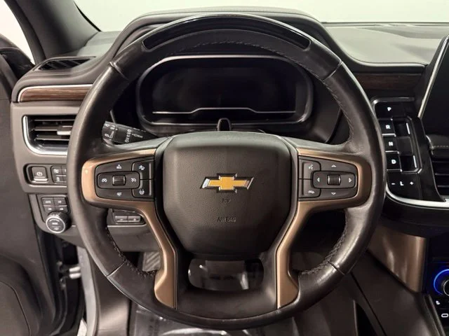 Used 2023 Gray Chevrolet High Country image 19