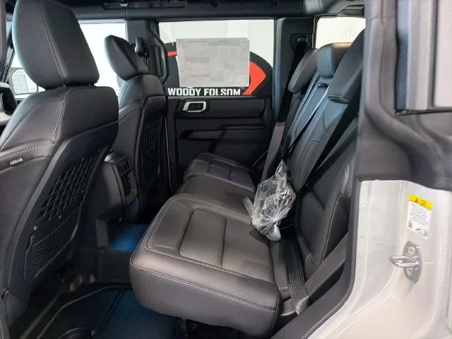New 2026 Avalanche Gray Ford Badlands® image 38