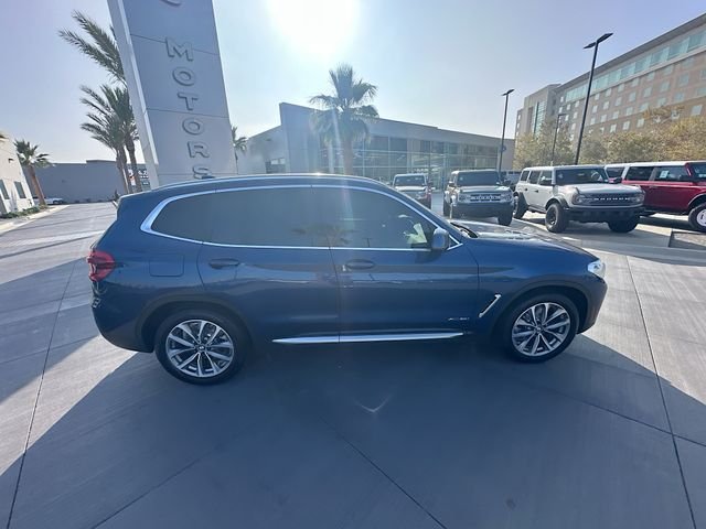Used 2018 Blue BMW xDrive30i image 8