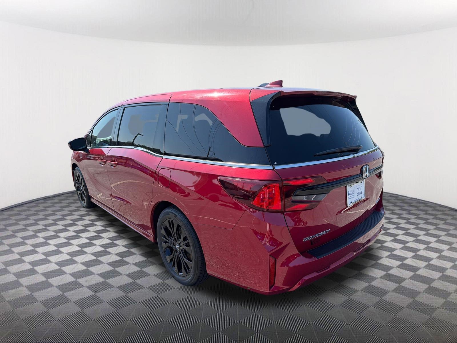 Certified Used 2025 Crystal Black Pearl Honda Sport-L image 5