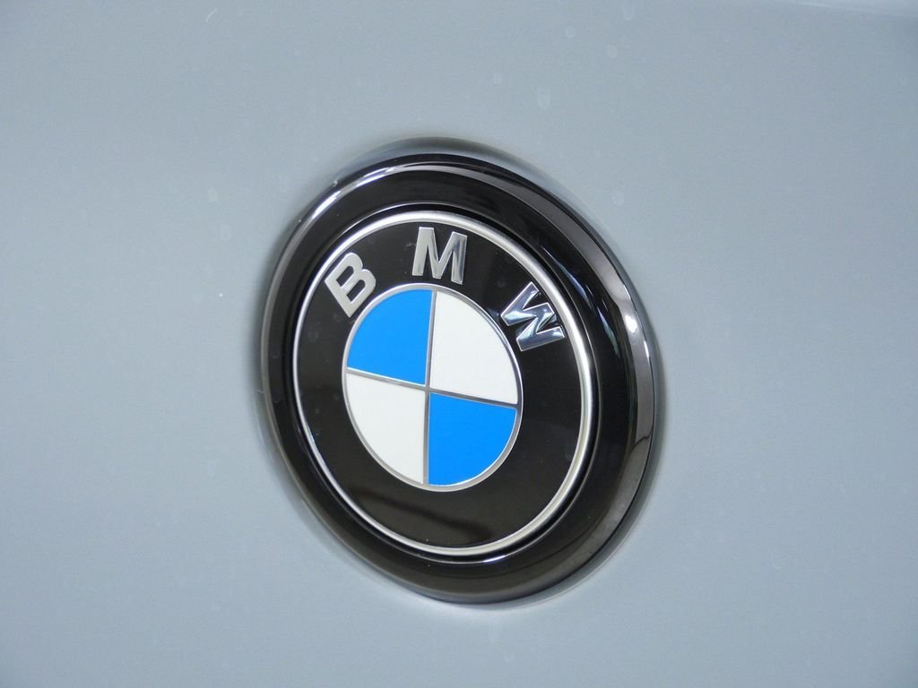 New 2026 Brooklyn Grey Metallic BMW xDrive28i image 11
