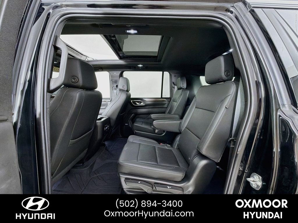 Used 2023 Black Chevrolet Z71 image 25