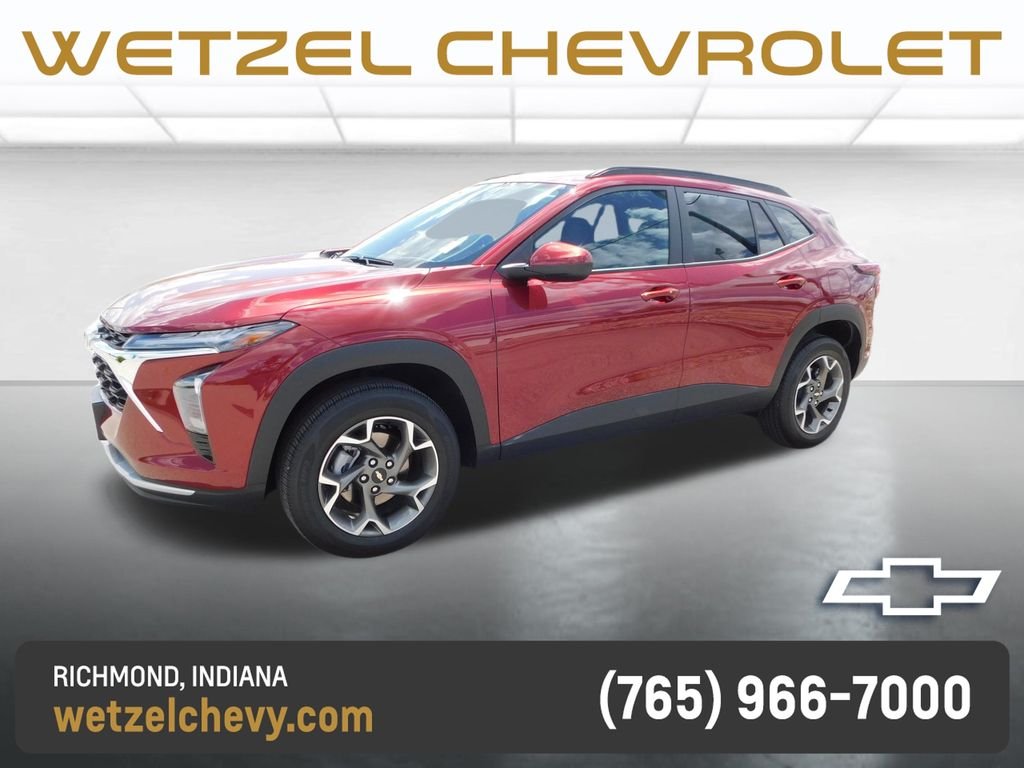 Used 2025 Red Chevrolet LT image 7