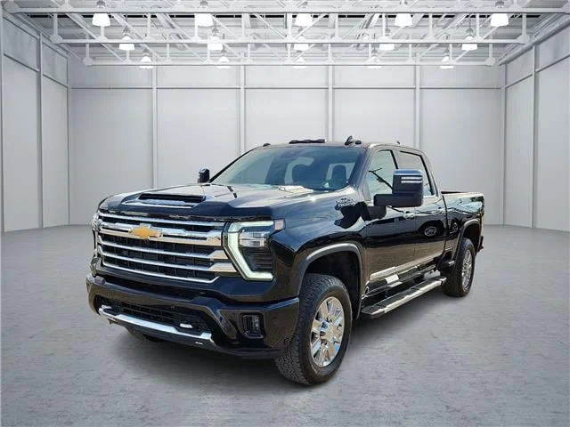 2025 Chevrolet Silverado 2500HD High Country 4x4 Crew Cab 6.75 ft. box 159 in. WB