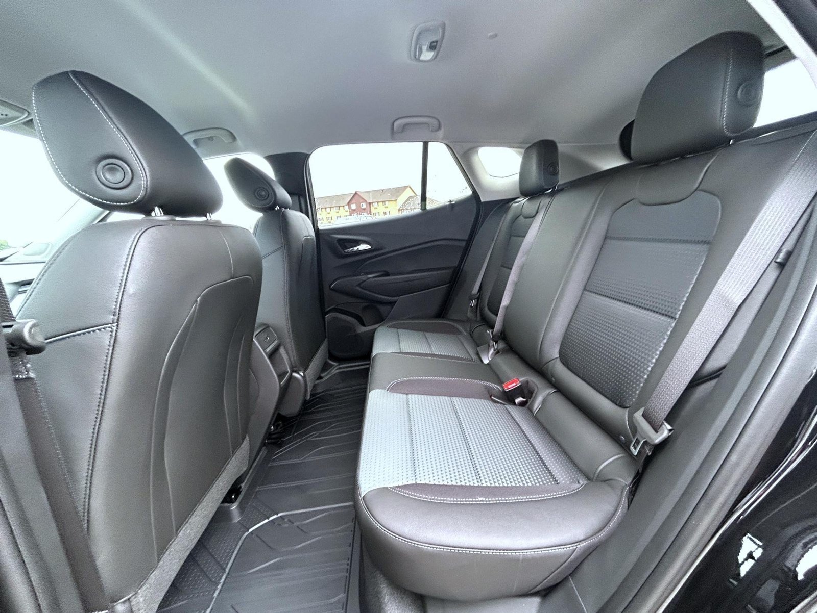 2026 Chevrolet Trax LT - Photo 20
