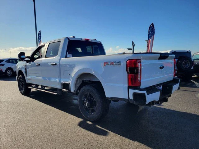 Used 2026 Oxford White Ford XL image 4