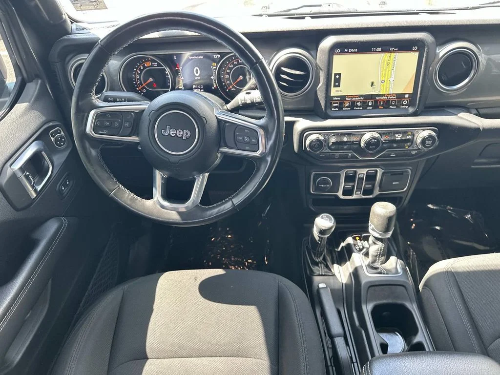 Used 2022 Gray Jeep Unlimited Sahara image 18