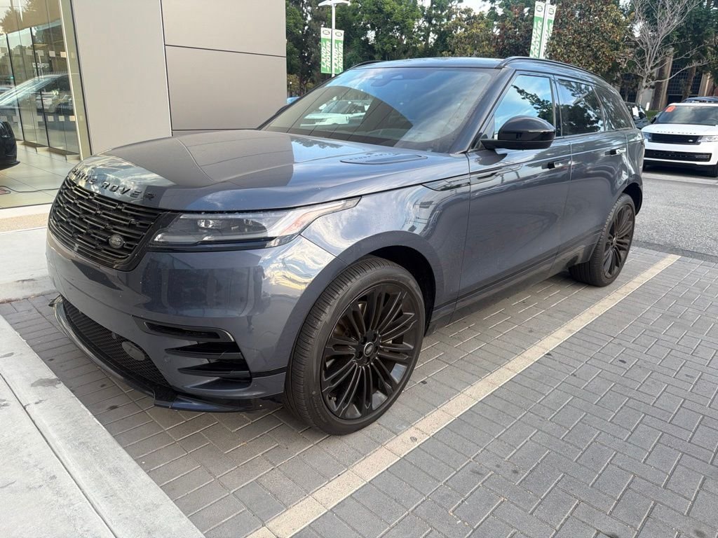 Used 2024 Varesine Blue Metallic Land Rover Dynamic SE image 1