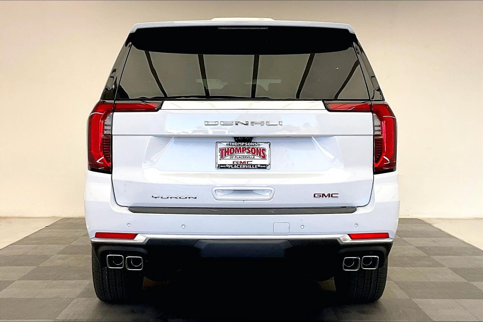 2026 GMC Yukon XL Denali - Photo 3