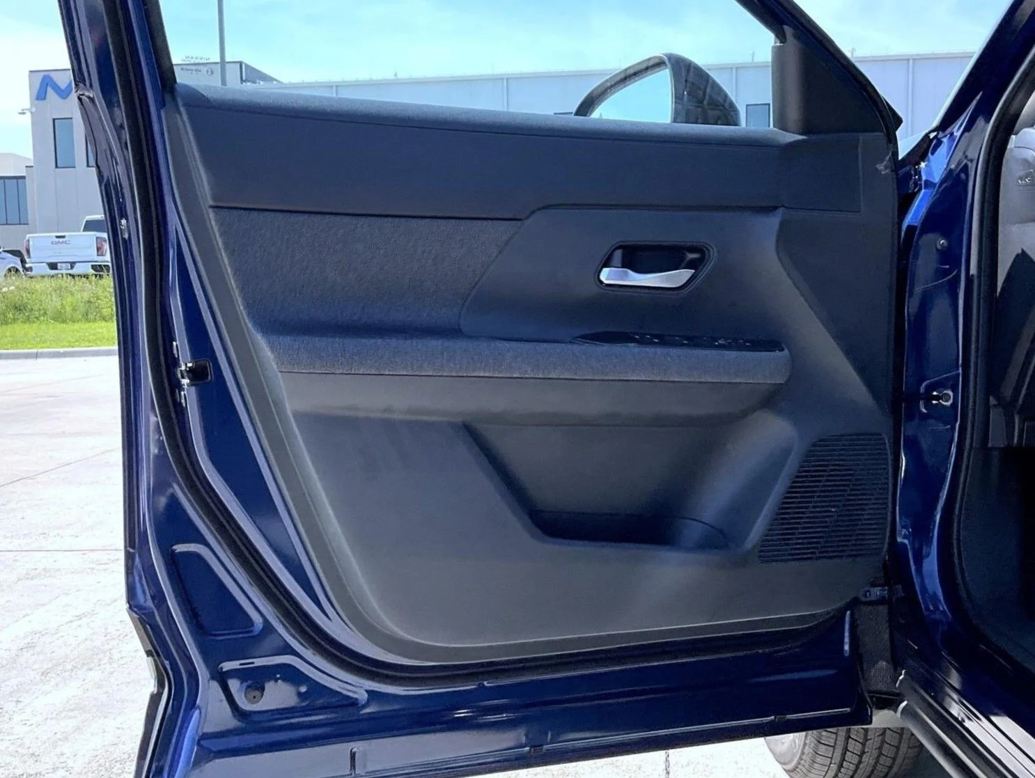 New 2026 Blue Nissan SV image 9